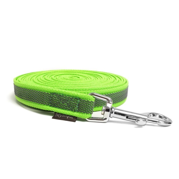 Mystique® Gummierte Schleppleine 20mm mit Handschlaufe Standard Karabiner neon grün 15m
